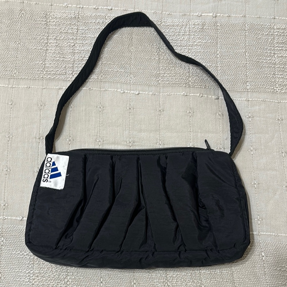 Frankie Collective Adidas Vintage Rework Pleated Adidas handbag